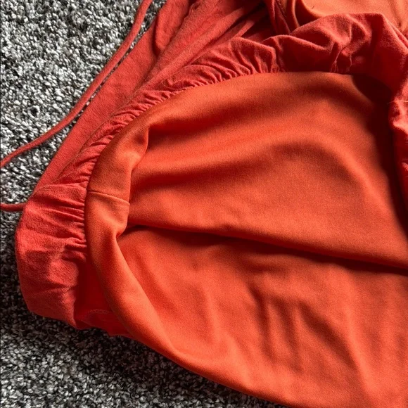 Windsor Vibrant Orange Halter Top - Picture 10 of 10